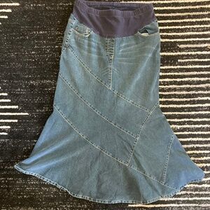 Motherhood Maternity Denim Skirt Large Mermaid Long Elastic Waist Maxi Modest